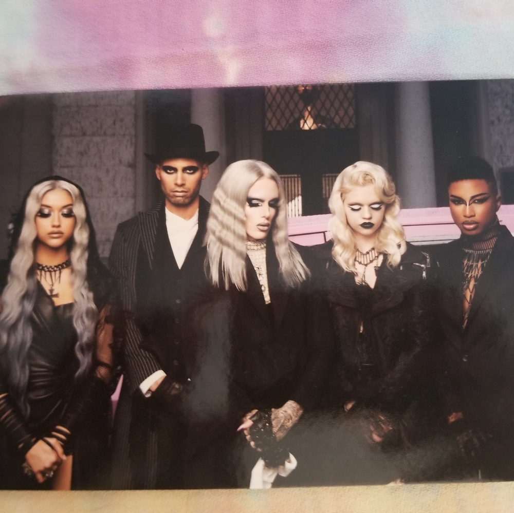 Jeffree Star Postcard